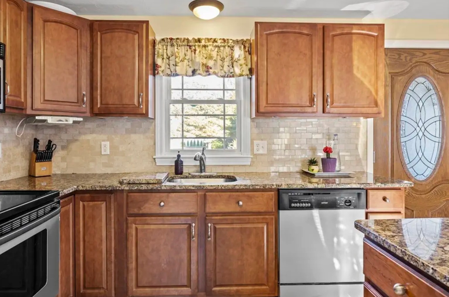 Interior House And Cabinet Painting (3)