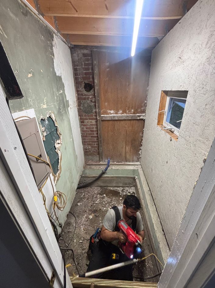 Storage Closet To Bathroom (6)